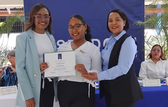 Acto de Clausura del ISFODOSU certifica a 156 docentes participantes de Proyectos de Extensión 2025-2026 – NOTA 2 – 3