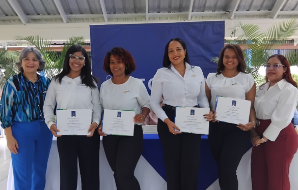 Acto de Clausura del ISFODOSU certifica a 156 docentes participantes de Proyectos de Extensión 2025-2026 – NOTA 2 – 7